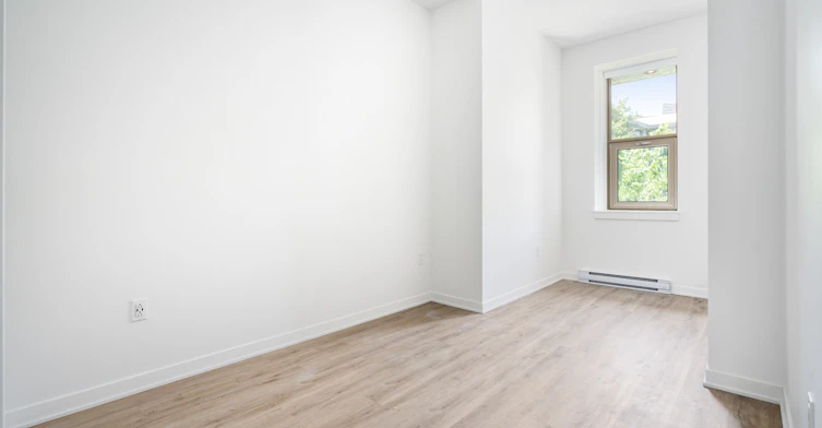 105-1950 Sherbrooke W, Montréal, QC, H3H 1E3 - 7