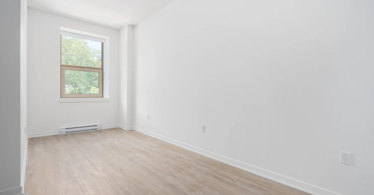 105-1950 Sherbrooke W, Montréal, QC, H3H 1E3 - 4
