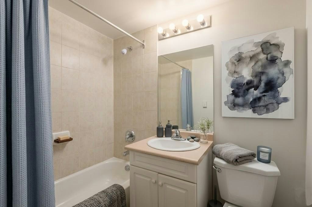 107 Grand Avenue, London, ON, N6C 1M3 - 4