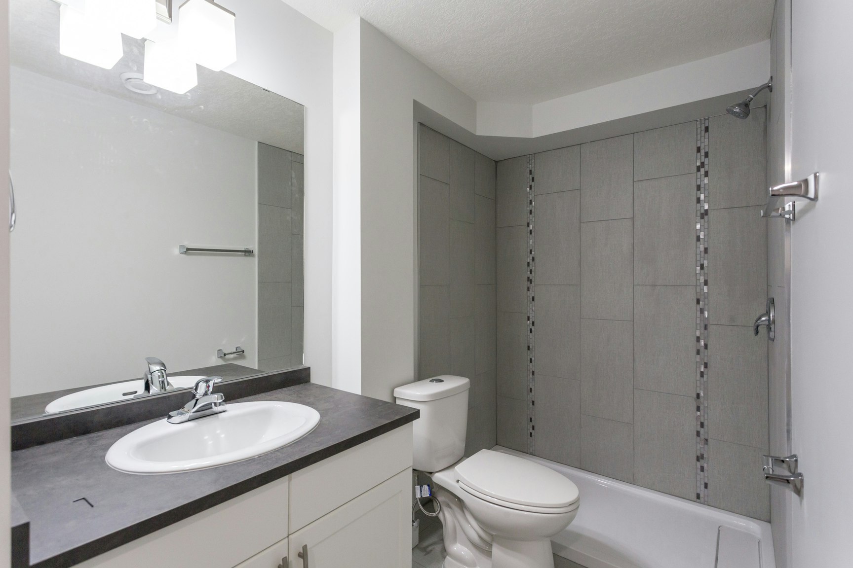 12020 102 Street Nw, Edmonton, AB, T5G 2G7 - 20
