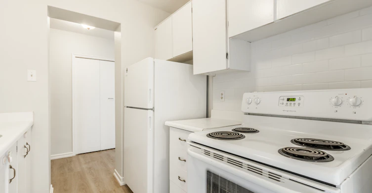 101-507 Balmoral Drive, Brampton, ON, L6T 1W3 - 5