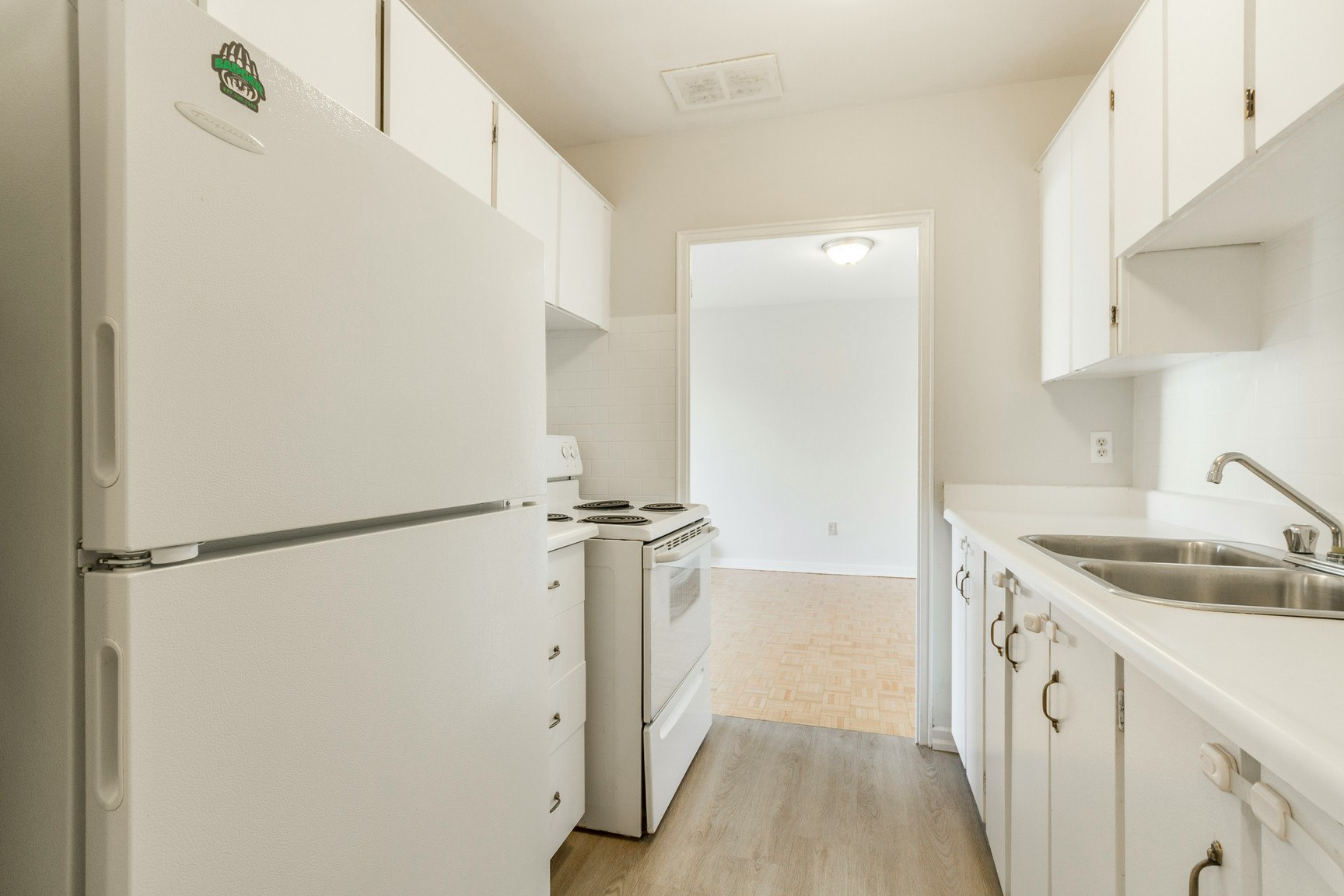 101-507 Balmoral Drive, Brampton, ON, L6T 1W3 - 4