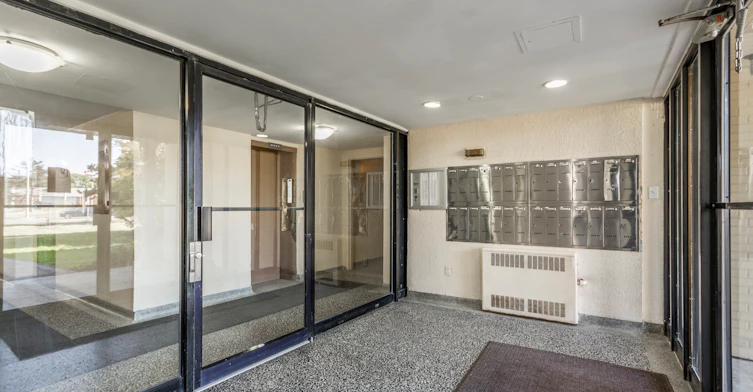 101-507 Balmoral Drive, Brampton, ON, L6T 1W3 - 14
