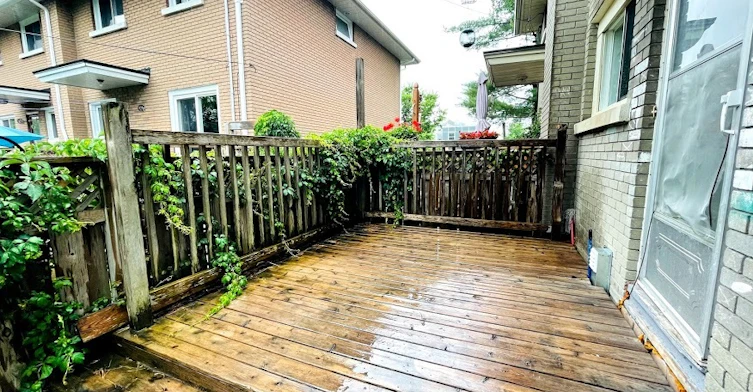 706 Hastings Avenue, Ottawa, ON, K1G 1N3 - 5