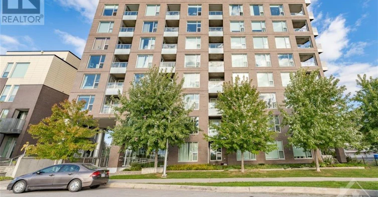 422-300C Lett Street, Ottawa, ON, K1R 0B8