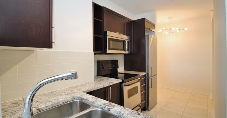 422-300C Lett Street, Ottawa, ON, K1R 0B8 - 8