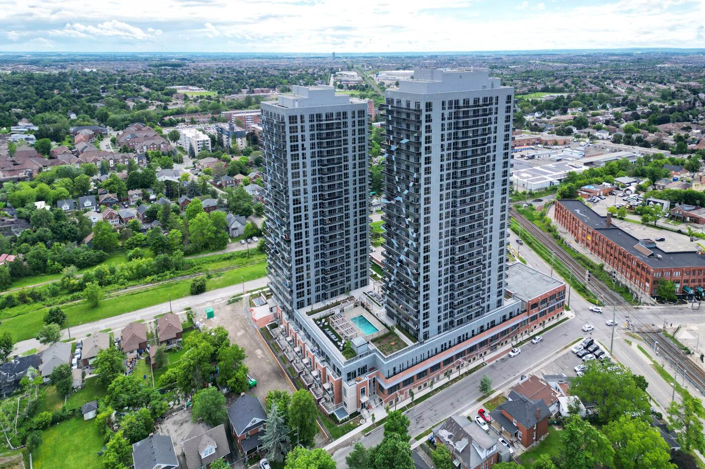 45 Railroad Street, Brampton, ON, L6X 1G4 - 36