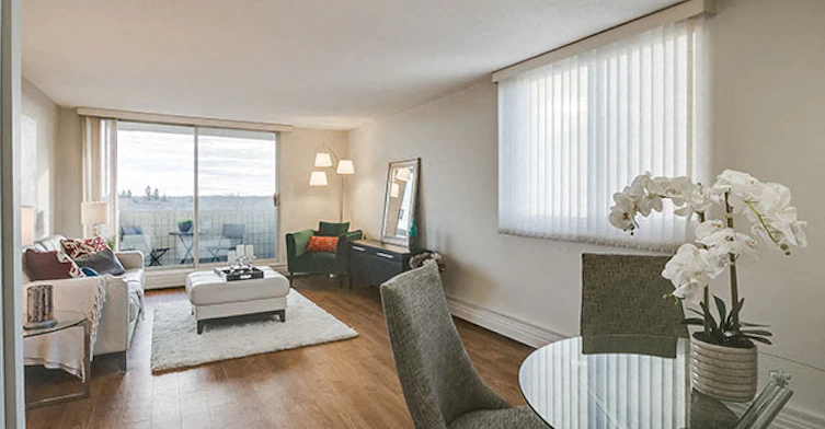 606 Victoria Avenue, Saskatoon, SK, S7N 0Z1 - 4