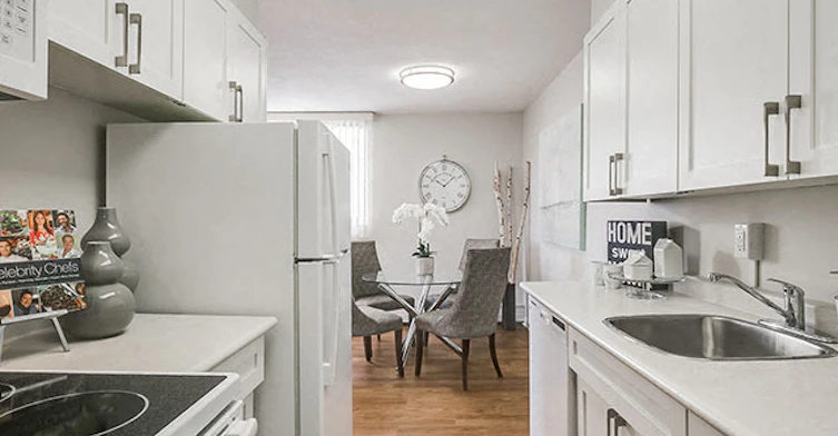 606 Victoria Avenue, Saskatoon, SK, S7N 0Z1 - 7