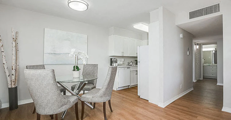 606 Victoria Avenue, Saskatoon, SK, S7N 0Z1 - 5