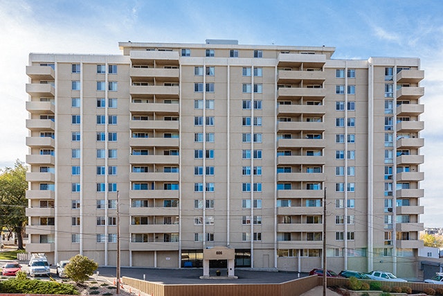 606 Victoria Avenue, Saskatoon, SK, S7N 0Z1 - 2