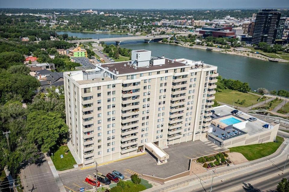 606 Victoria Avenue, Saskatoon, SK, S7N 0Z1 - 34