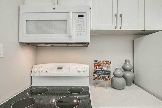 606 Victoria Avenue, Saskatoon, SK, S7N 0Z1 - 8