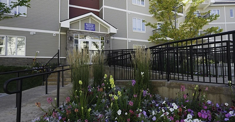 1540 Sherwood Boulevard NW, Calgary, AB, T3R 0K5 - 2