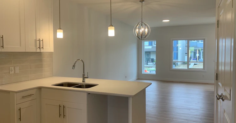 Crytallina Nera 178 Drive Avenue, Edmonton, AB, T5E 5S7 - 2