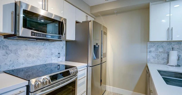 1701-1200 Alberni, Vancouver, BC, V6E 1A6 - 12
