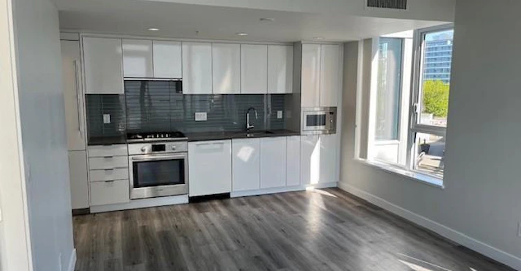 B601-3331 Brown Road, Richmond, BC, V6X 0P5 - 3