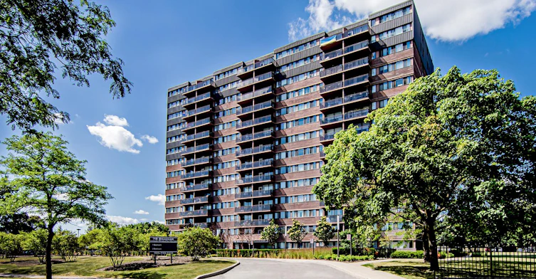 78 Braemar Drive, Brampton, ON, L6T 2M2 - 2