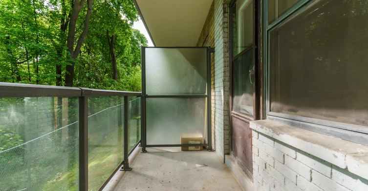 49 Glen Elm Avenue, Toronto, ON, M4T 1T7 - 9