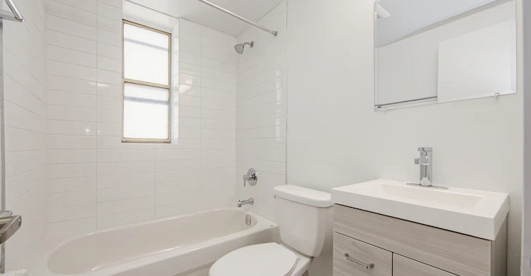 0108-111 Cosburn Avenue, Toronto, ON, M4J 2L1 - 15