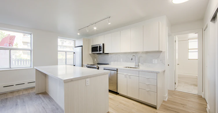 0108-111 Cosburn Avenue, Toronto, ON, M4J 2L1 - 11