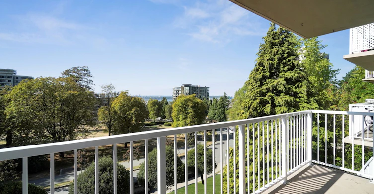 0202-130 W Keith Road, North Vancouver, BC, V7M 1L5 - 10
