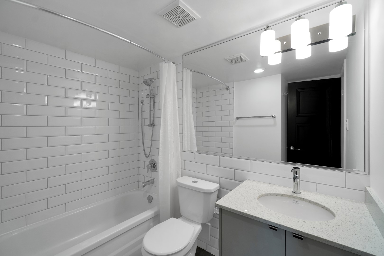 0202-130 W Keith Road, North Vancouver, BC, V7M 1L5 - 9