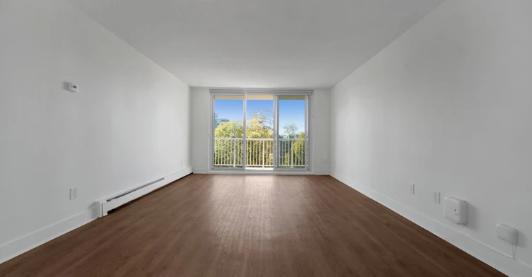 0501-130 W Keith Road, North Vancouver, BC, V7M 1L5 - 7