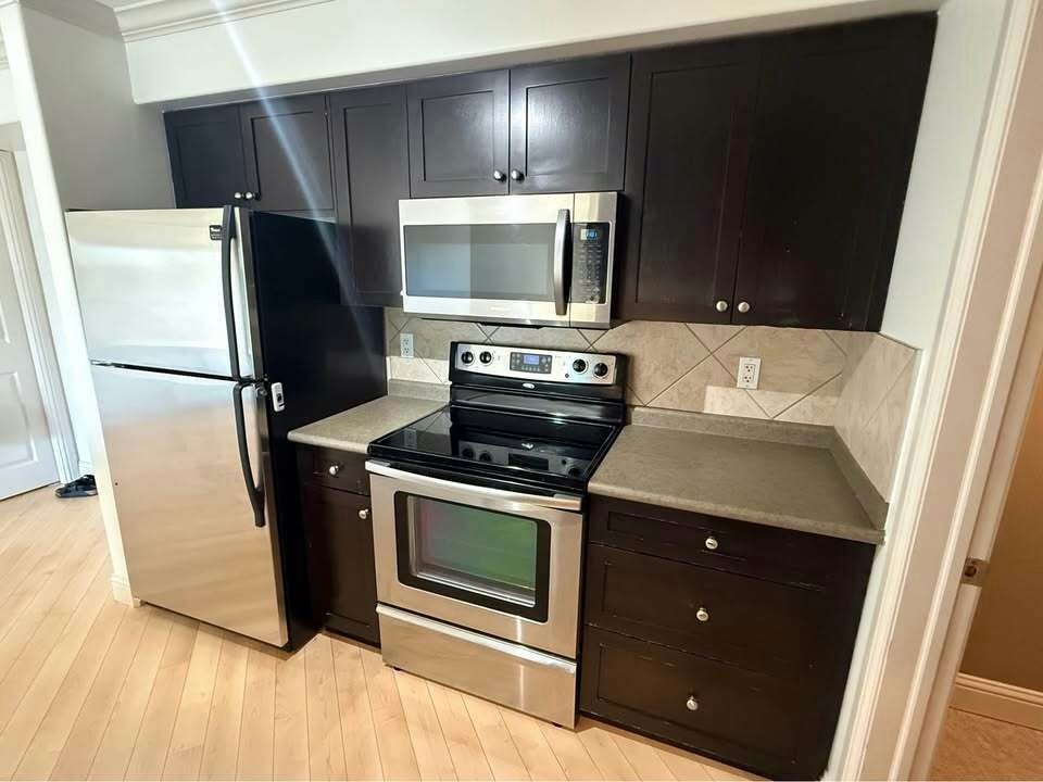 14608 125 Street Nw, Edmonton, AB, T5X 0B5 - 8