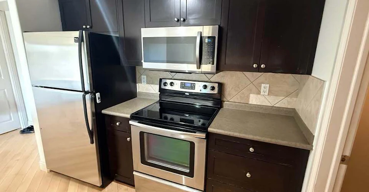 14608 125 Street Nw, Edmonton, AB, T5X 0B5 - 8