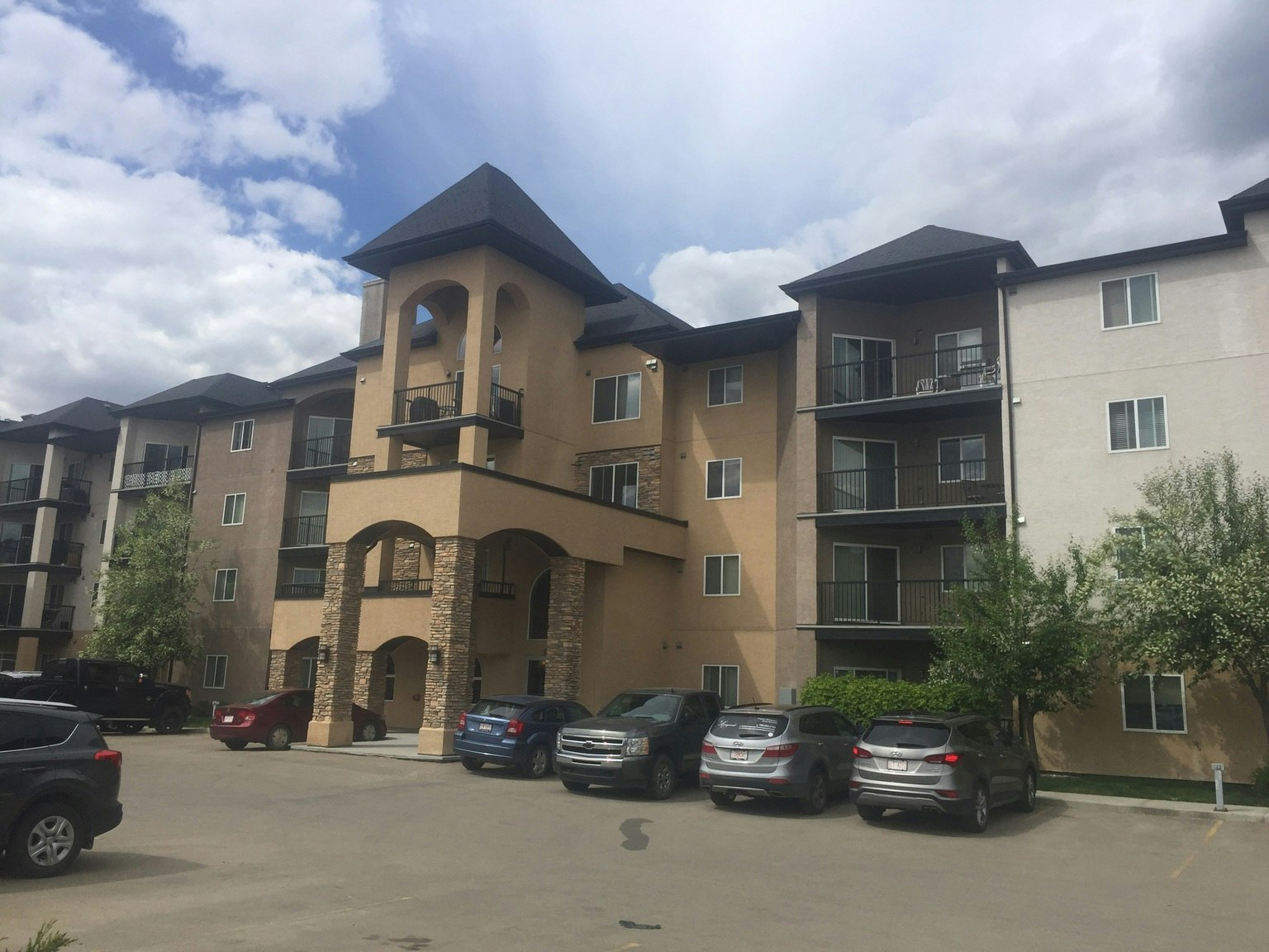 14608 125 Street Nw, Edmonton, AB, T5X 0B5 - 3