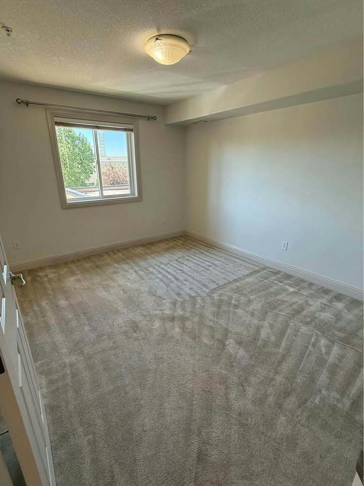 14608 125 Street Nw, Edmonton, AB, T5X 0B5 - 14