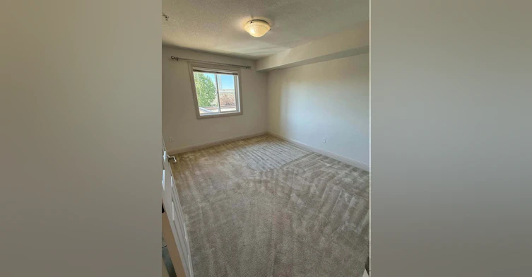 14608 125 Street Nw, Edmonton, AB, T5X 0B5 - 14