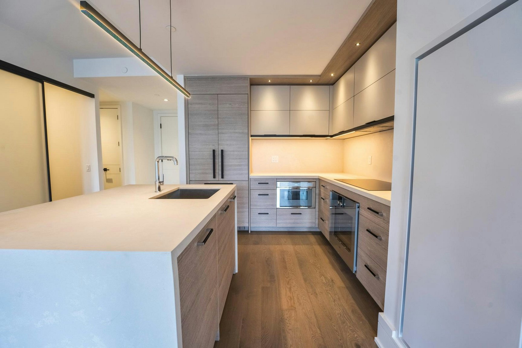 215 Lonsdale Road, Toronto, ON, M4V 0B4 - 3