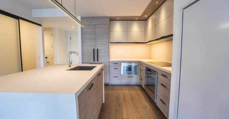 215 Lonsdale Road, Toronto, ON, M4V 0B4 - 3