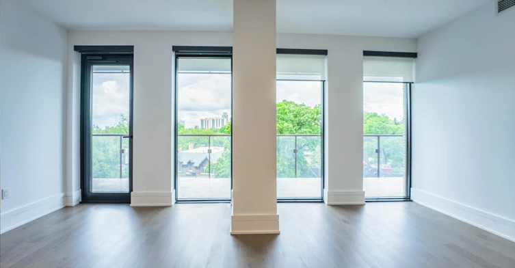 215 Lonsdale Road, Toronto, ON, M4V 0B4 - 7