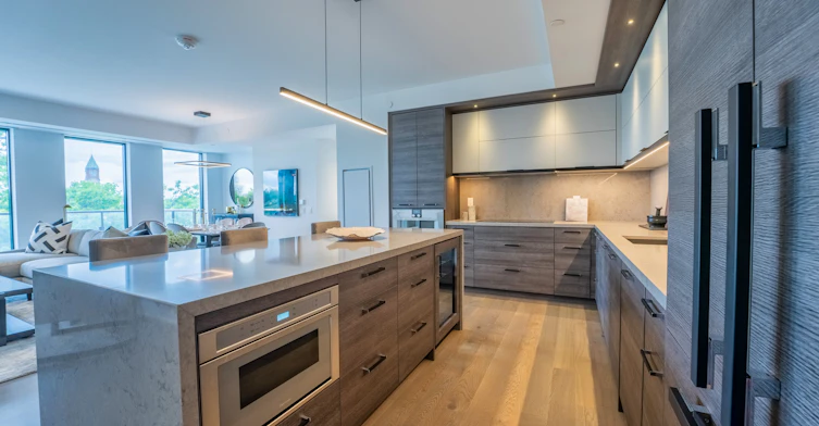 215 Lonsdale Road, Toronto, ON, M4V 0B4