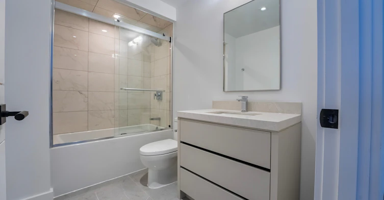 1508-215 Lonsdale Road, Toronto, ON, M4V 0B4 - 11