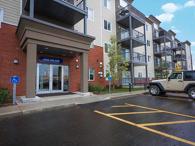 5407 162 Avenue NW, Edmonton, AB, T5Y 0Z2 - 11