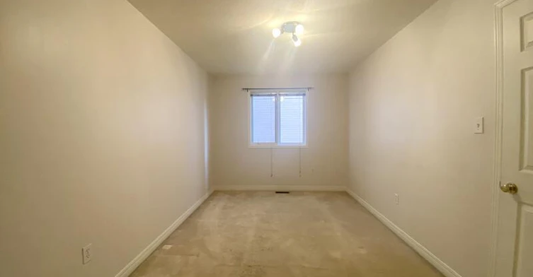 10 Stockport Private, Ottawa, ON, K2P 2J3 - 11