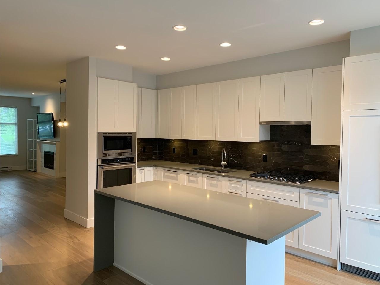 4-3306 Princeton Avenue, Coquitlam, BC, V3E 0M9 - 3
