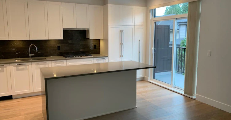4-3306 Princeton Avenue, Coquitlam, BC, V3E 0M9 - 4
