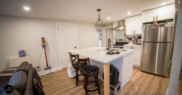 Lower-87 Eastdale Crescent, Welland, ON, L3B 1E9 - 16