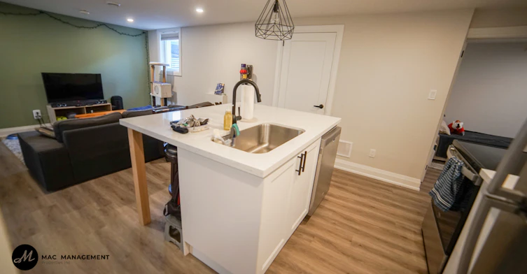 Lower-87 Eastdale Crescent, Welland, ON, L3B 1E9 - 19