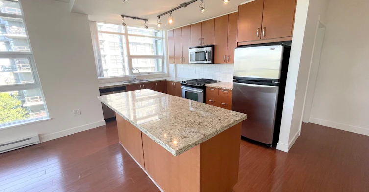 703-9188 University Crescent, Burnaby, BC, V5A 0A5 - 7