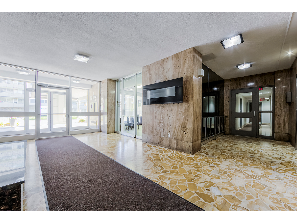 2701-70 Park Street East, Mississauga, ON, L5G 1M5 - 19