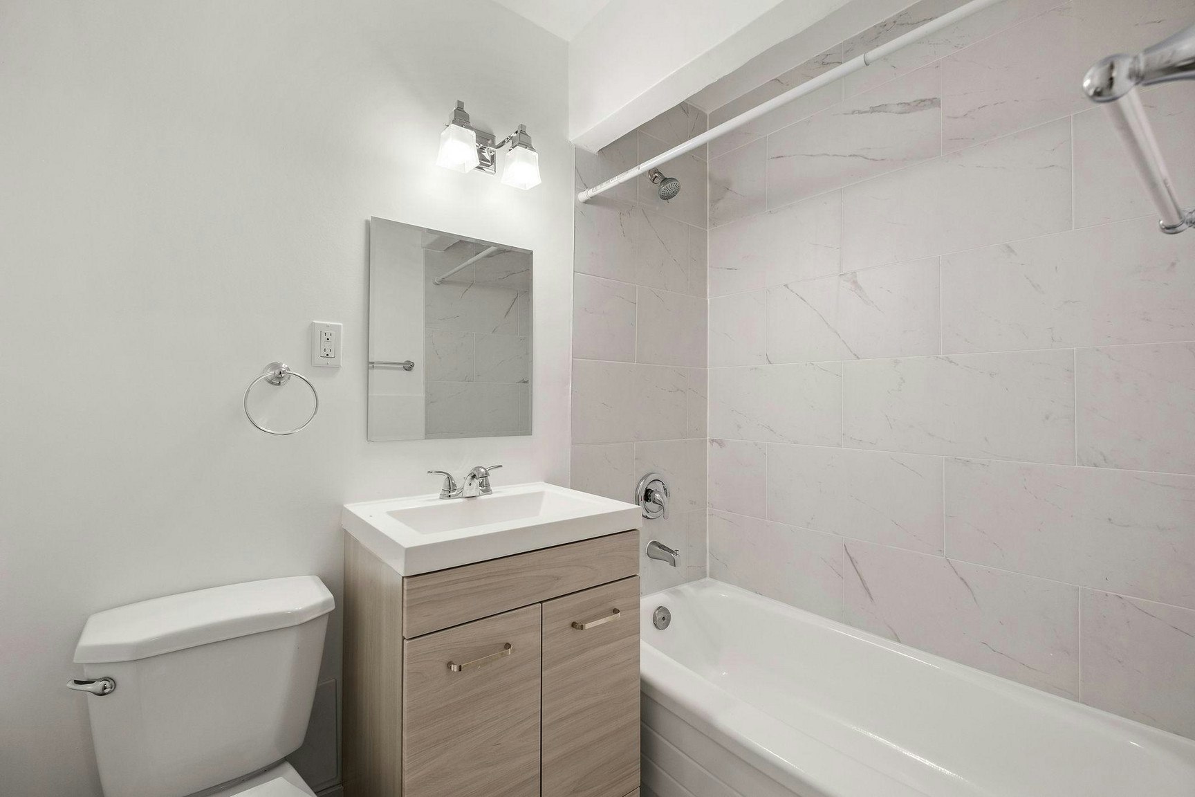 5-3 Torbolton Drive, Toronto, ON, M9W 3Y3 - 5