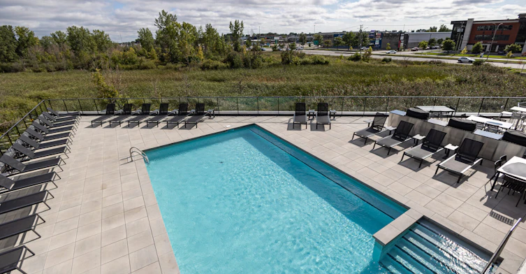 3980 Saint Elzéar Boulevard O, Laval, QC, H7P 0M2 - 11