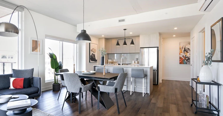 3980 Saint Elzéar Boulevard O, Laval, QC, H7P 0M2 - 5