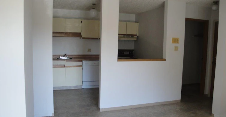 315 Kingsmere Boulevard, Saskatoon, SK, S7J 4J6 - 8